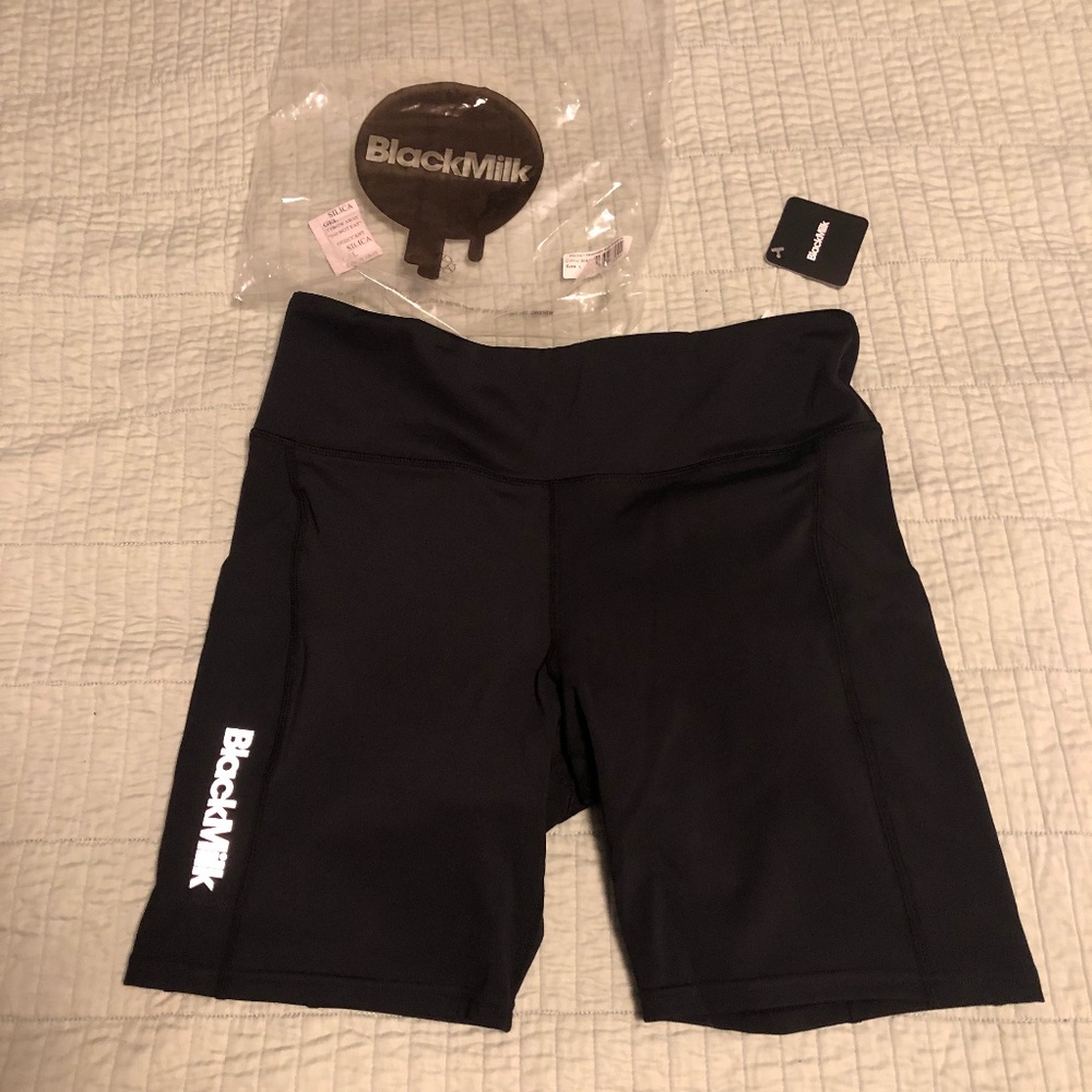 NWT BlackMilk Power Up High Waisted Pocket Peachies Bike Shorts L Large